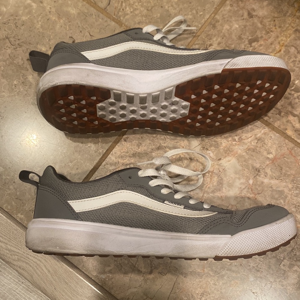 Vans Men Shoes - Picture 2 of 6